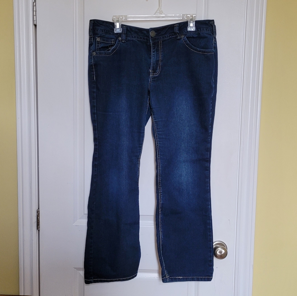 Ricki's jeans boot cut Claire style dark wash mid rise plus size denim blue 33
